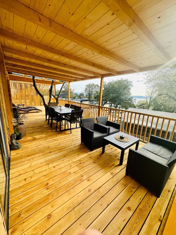 Family Grand De Luxe Mobilhome Holiday home *